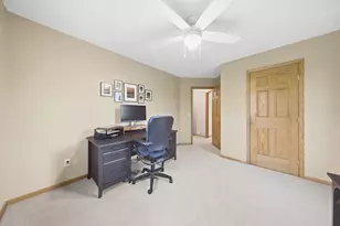4630 Valley Forge Ln N, Plymouth, MN 55442 - Photo 30