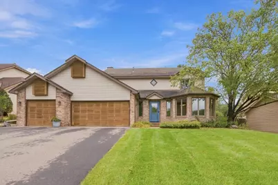 4630 Valley Forge Lane N, Plymouth, MN 55442 - Photo 2