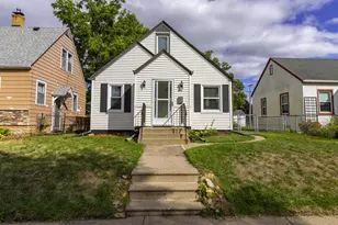 653 4th Ave S, South Saint Paul, MN 55075 - Photo 1