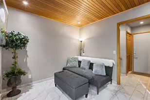440 Morgan Ave S, Minneapolis, MN 55405 - Photo 30