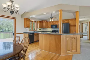 4427 Shetland Pl NW, Rochester, MN 55901 - Photo 10