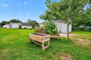706 N Broadway Ave, Le Roy, MN 55951 - Photo 44