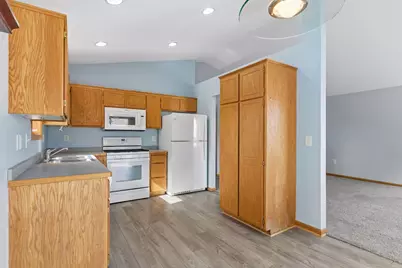 1816 Lupine Drive, Hudson, WI 54016 - Photo 10