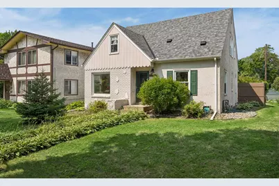 2206 Arthur Street NE, Minneapolis, MN 55418 - Photo 2