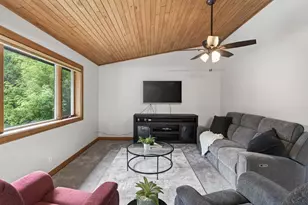 23045 Plateau Dr, Lakeville, MN 55044 - Photo 6