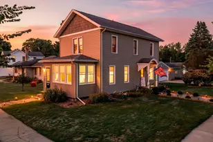 702 S 6th St, Lake City, MN 55041 - Photo 1