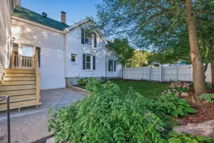 627 Locust St, Hudson, WI 54016 - Photo 32