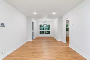 2317 53rd Ave N, Minneapolis, MN 55430 - Photo 8