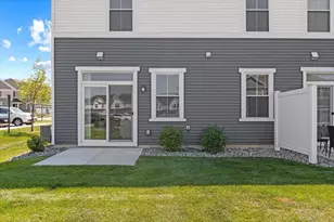 1801 Arbor Ln, Carver, MN 55315 - Photo 24