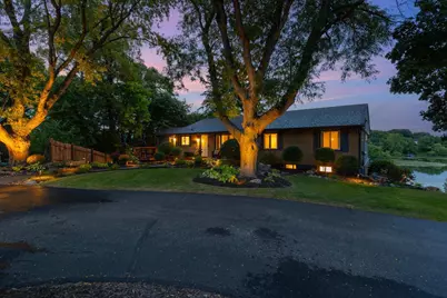 15601 Summit Drive, Eden Prairie, MN 55347 - Photo 64