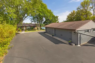 15601 Summit Drive, Eden Prairie, MN 55347 - Photo 58