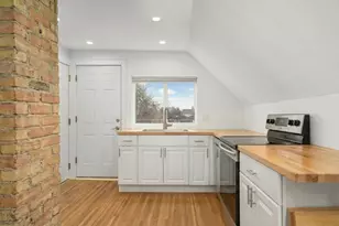 16 W 33rd St, Minneapolis, MN 55408 - Photo 30