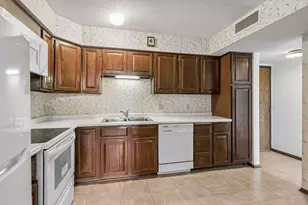 7200 York Ave S, Edina, MN 55435 - Photo 16