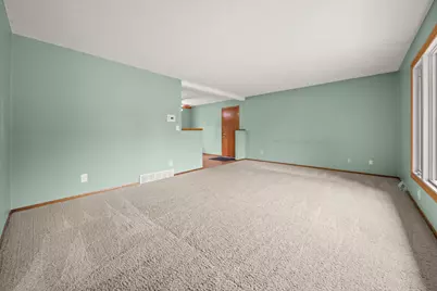 1603 Monroe Court, Northfield, MN 55057 - Photo 4