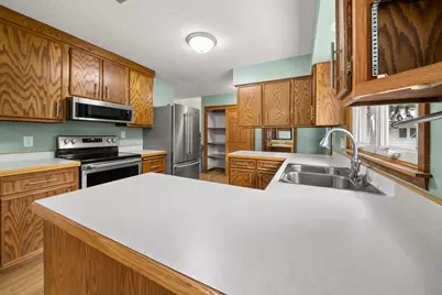 1603 Monroe Court, Northfield, MN 55057 - Photo 10