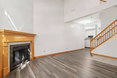 17980 Cobblestone Way, Eden Prairie, MN 55347 - Photo 6