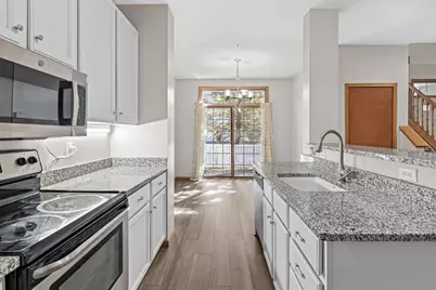 17980 Cobblestone Way, Eden Prairie, MN 55347 - Photo 14