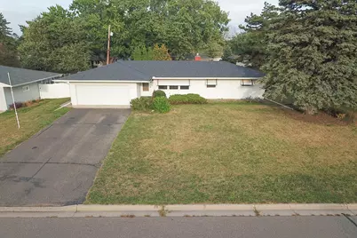 2856 Virginia Avenue, Roseville, MN 55113 - Photo 2