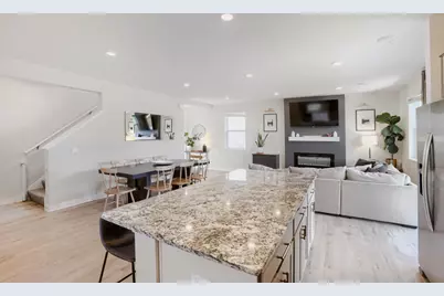12718 Erskin Street NE, Blaine, MN 55449 - Photo 8