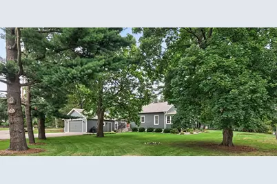 1835 Stillwater Street, White Bear Lake, MN 55110 - Photo 48