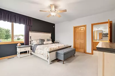 1110 27th Street SW, Austin, MN 55912 - Photo 6