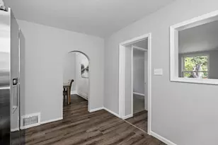 3726 Fremont Ave N, Minneapolis, MN 55412 - Photo 12