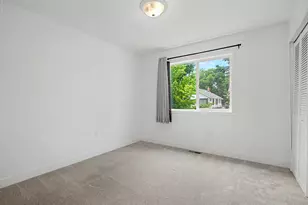 953 Wilson Ave, Saint Paul, MN 55106 - Photo 14