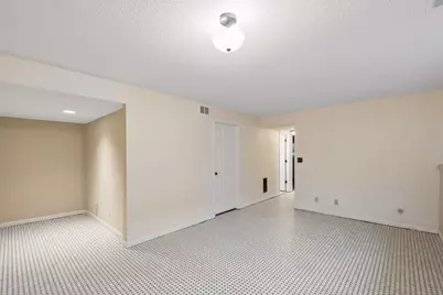1498 Woodview Avenue W, Eagan, MN 55122 - Photo 40