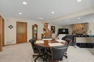 9753 Wedgewood Cir, Woodbury, MN 55125 - Photo 48