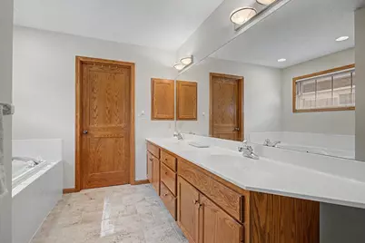 9753 Wedgewood Circle, Woodbury, MN 55125 - Photo 40