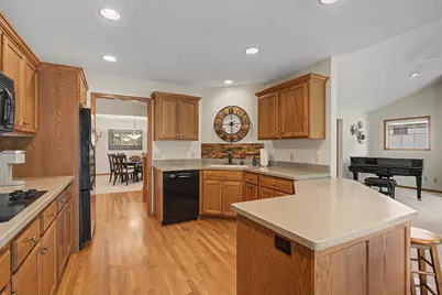9753 Wedgewood Circle, Woodbury, MN 55125 - Photo 30