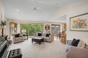 9753 Wedgewood Cir, Woodbury, MN 55125 - Photo 24