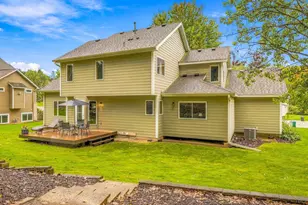 524 Eastwood Ct, Eagan, MN 55123 - Photo 56