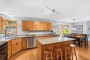 524 Eastwood Ct, Eagan, MN 55123 - Photo 18