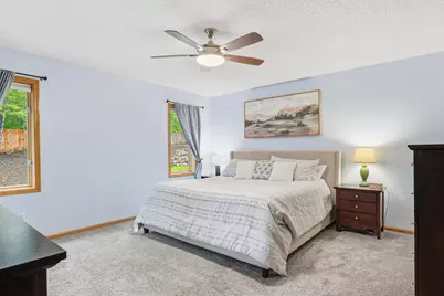 524 Eastwood Court, Eagan, MN 55123 - Photo 28