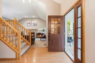 524 Eastwood Ct, Eagan, MN 55123 - Photo 6