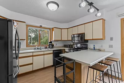 145 4th Avenue NW, Elgin, MN 55932 - Photo 10