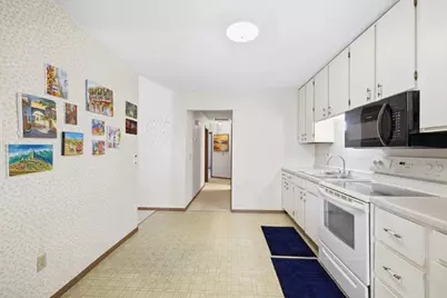 1325 4th Street W, Hastings, MN 55033 - Photo 6