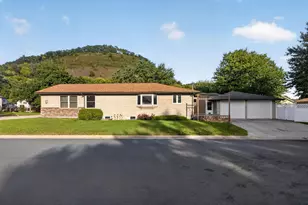 600 E Park St, Rushford, MN 55971 - Photo 24
