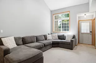 8854 Spring Ln, Woodbury, MN 55125 - Photo 12