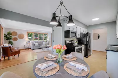 2153 Holloway Avenue E, North Saint Paul, MN 55109 - Photo 16