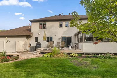 525 Sycamore Circle, Plymouth, MN 55441 - Photo 6