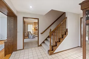 525 Sycamore Cir, Plymouth, MN 55441 - Photo 10