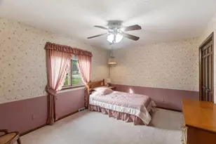 525 Sycamore Cir, Plymouth, MN 55441 - Photo 28