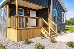 1801 E 10th St, Superior, WI 54880 - Photo 26