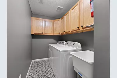 1423 Hunter Hill Road, Hudson, WI 54016 - Photo 18