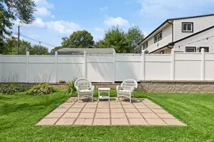 180 Westchester Dr, West Saint Paul, MN 55118 - Photo 32