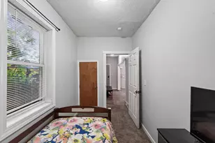 1076 Ross Ave, Saint Paul, MN 55106 - Photo 10