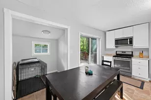 1076 Ross Ave, Saint Paul, MN 55106 - Photo 8