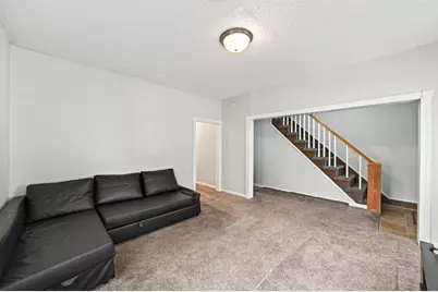 1076 Ross Avenue, Saint Paul, MN 55106 - Photo 4